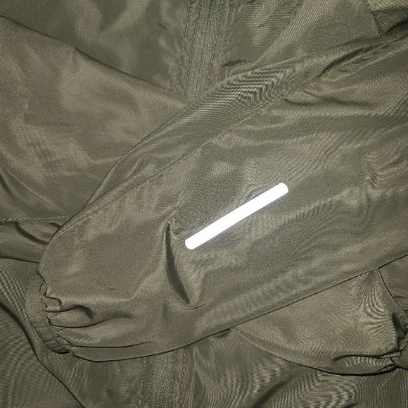 green reflective flex'n athletic jacket :) - Picture 2 of 4